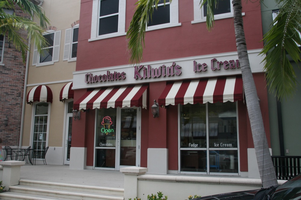 Photo of Kilwins Tradition storefront