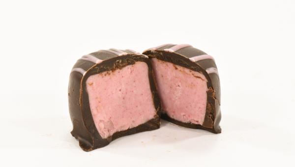 A picture of a Kilwins Raspberry Truffle
