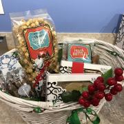 Picture of a decorated Christmas basket