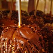 Picture of a Kilwins Turtle Caramel Apple